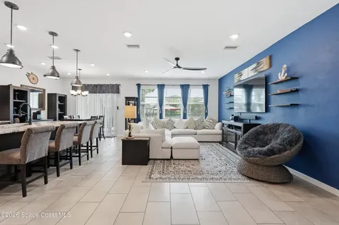 13212 Saw Palm Creek Trail Bradenton FL 34212