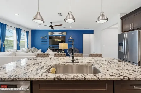 13212 Saw Palm Creek Trail Bradenton FL 34212