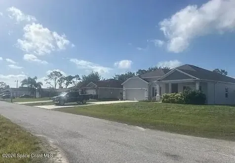 2759 NW 5th Street Cape Coral FL 33993