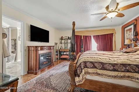1131 Fairway Court NE Palm Bay FL 32905