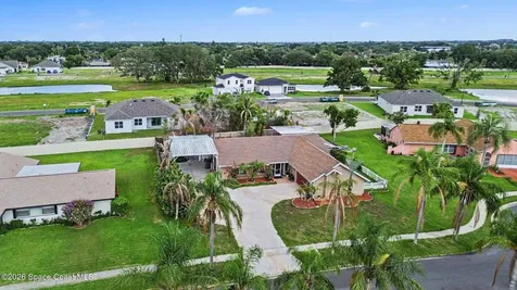 1131 Fairway Court NE Palm Bay FL 32905