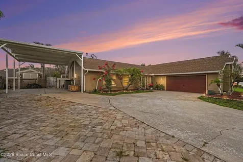 1131 Fairway Court NE Palm Bay FL 32905
