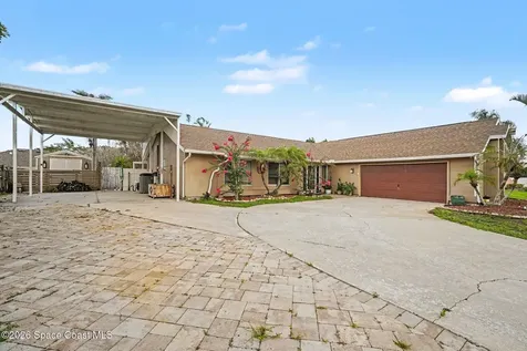 1131 Fairway Court NE Palm Bay FL 32905