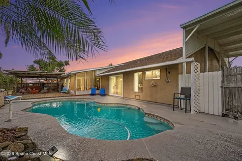 1131 Fairway Court NE Palm Bay FL 32905