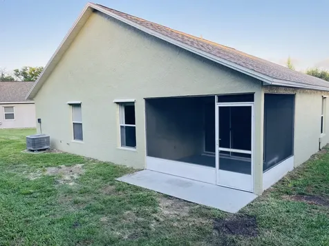 2361 White Sands Court NE Palm Bay FL 32905