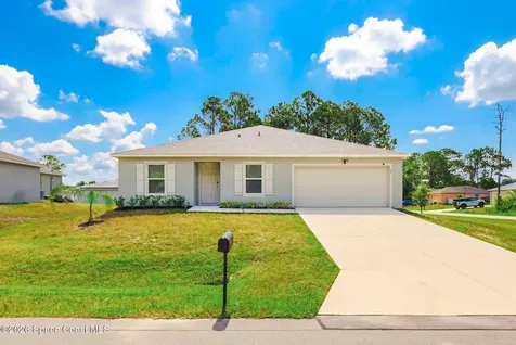 199 Tile Avenue SW Palm Bay FL 32908