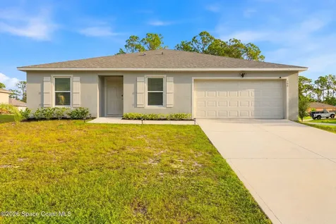 199 Tile Avenue SW Palm Bay FL 32908