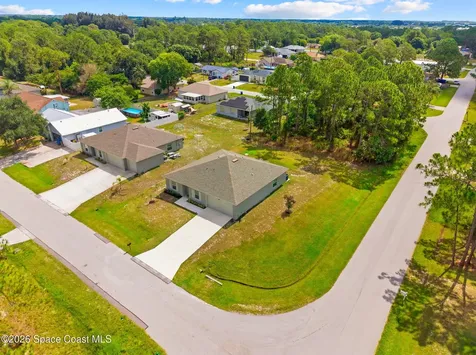 199 Tile Avenue SW Palm Bay FL 32908