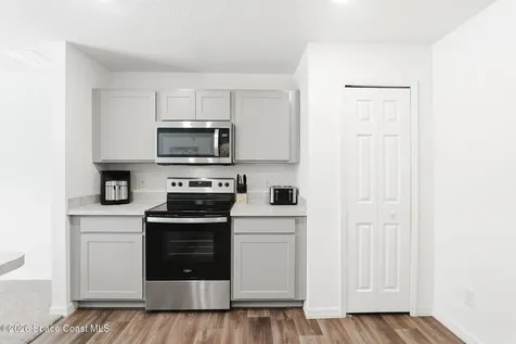 199 Tile Avenue SW Palm Bay FL 32908