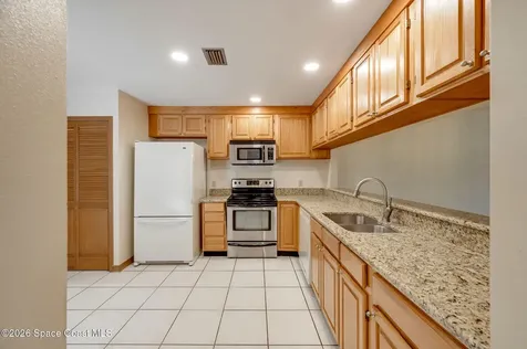 1214 Island Green Drive NE Palm Bay FL 32905