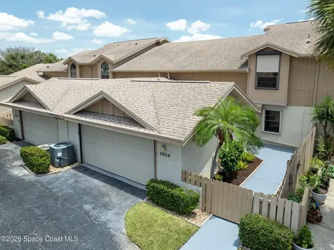 1214 Island Green Drive NE Palm Bay FL 32905