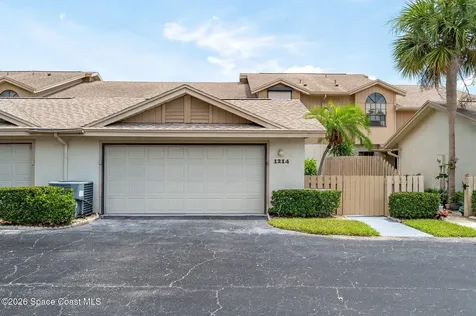 1214 Island Green Drive NE Palm Bay FL 32905