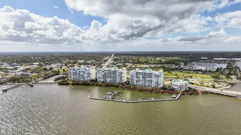 7 Indian River Avenue Titusville FL 32796