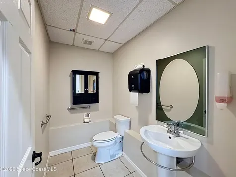 2555 N Courtenay Parkway Merritt Island FL 32953