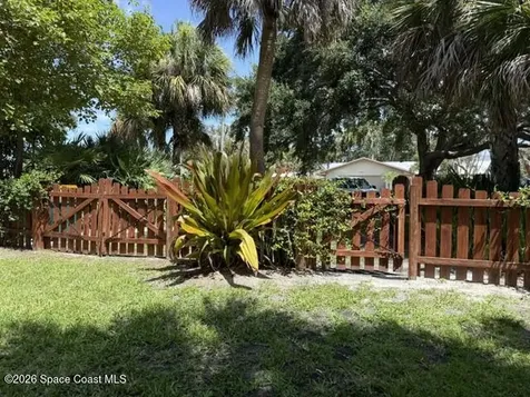 435 Third Avenue Indialantic FL 32903