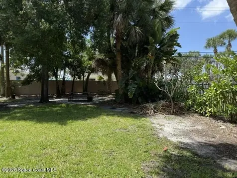 435 Third Avenue Indialantic FL 32903