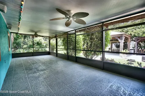 2724 Abbey Avenue Orlando FL 32833