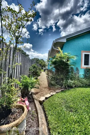 2724 Abbey Avenue Orlando FL 32833