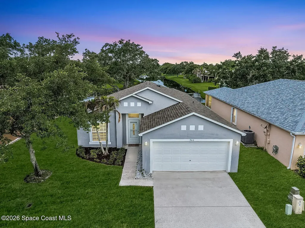 966 E 13th Square Vero Beach FL 32960