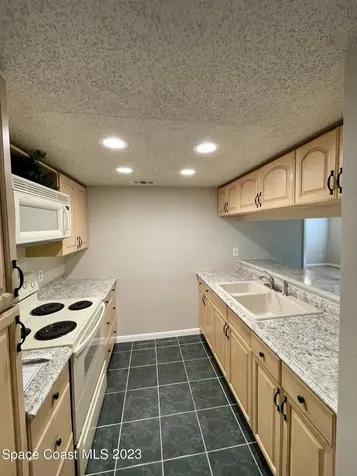 1664 Sunny Brook Lane NE Palm Bay FL 32905