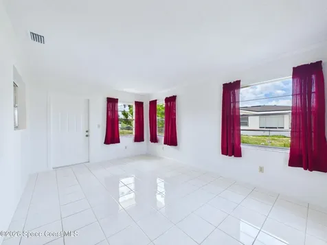 2939 Chipper Drive NE Palm Bay FL 32905