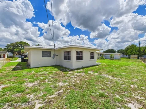 2939 Chipper Drive NE Palm Bay FL 32905