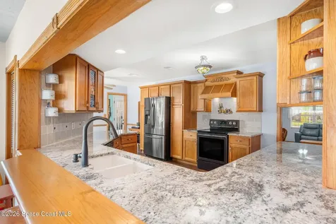 475 Kingston Road Satellite Beach FL 32937