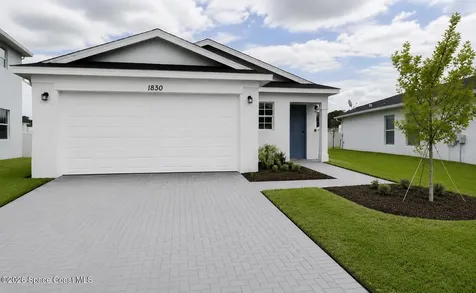 1830 Diablo Circle SW Palm Bay FL 32908