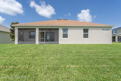 1851 Bridgeport Circle Rockledge FL 32955