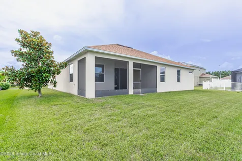 1851 Bridgeport Circle Rockledge FL 32955