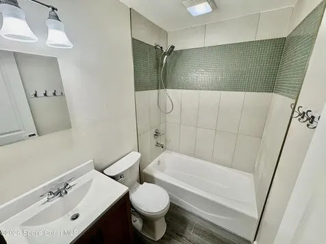 1274 Coral Reef Avenue NW Palm Bay FL 32907