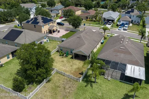 320 Wishing Well Circle SW Palm Bay FL 32908