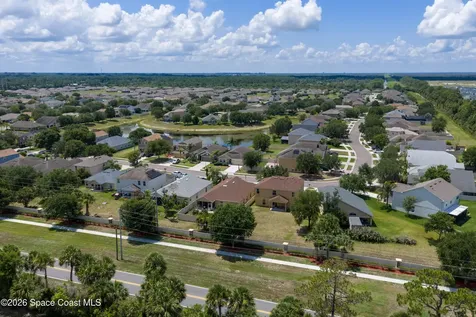 320 Wishing Well Circle SW Palm Bay FL 32908