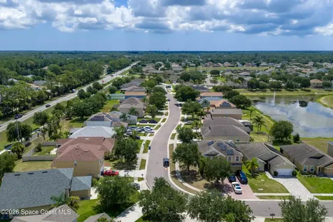 320 Wishing Well Circle SW Palm Bay FL 32908