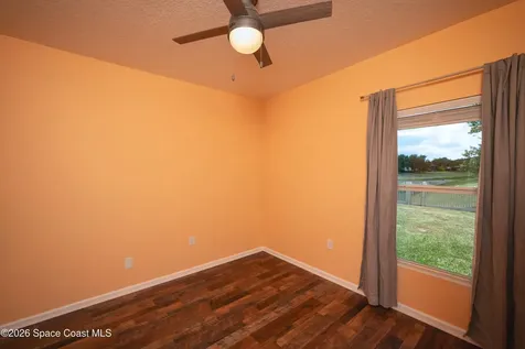 320 Wishing Well Circle SW Palm Bay FL 32908