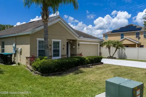 320 Wishing Well Circle SW Palm Bay FL 32908