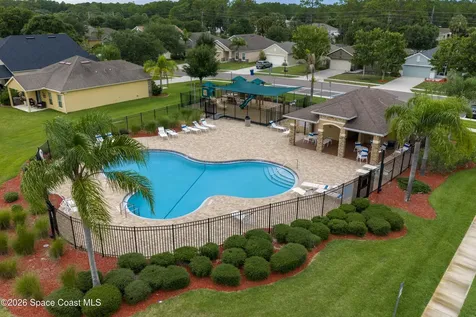 320 Wishing Well Circle SW Palm Bay FL 32908