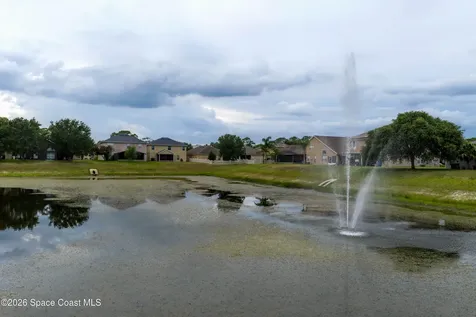 320 Wishing Well Circle SW Palm Bay FL 32908