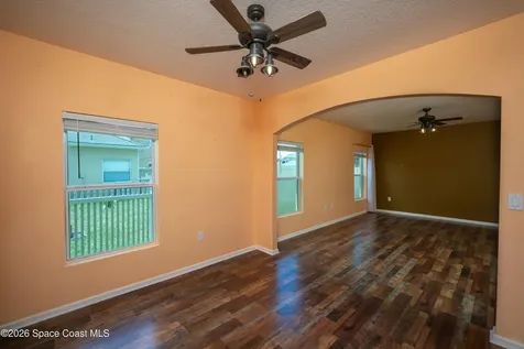 320 Wishing Well Circle SW Palm Bay FL 32908