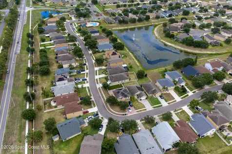 320 Wishing Well Circle SW Palm Bay FL 32908