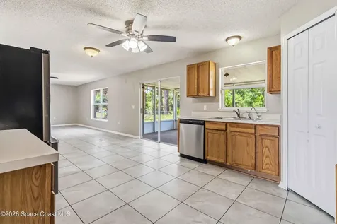 1156 Camas Avenue NW Palm Bay FL 32907