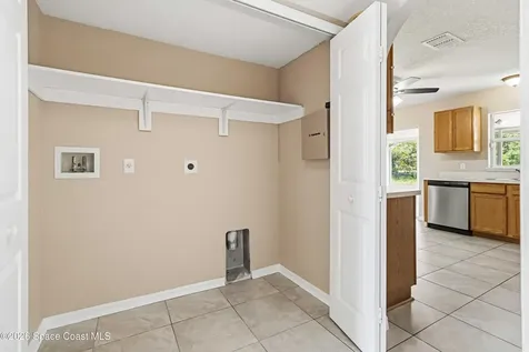 1156 Camas Avenue NW Palm Bay FL 32907