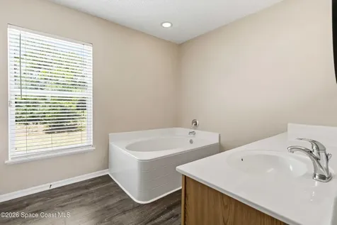 1156 Camas Avenue NW Palm Bay FL 32907