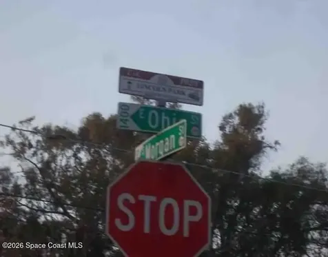 1209 E Ohio Street Plant City FL 33563