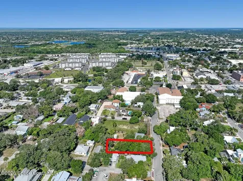 107 Oak Street Cocoa FL 32922