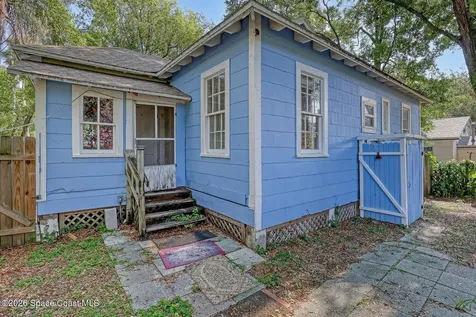 107 Oak Street Cocoa FL 32922