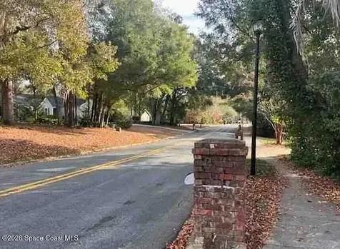 2615 Royal Oaks Drive Tallahassee FL 32308