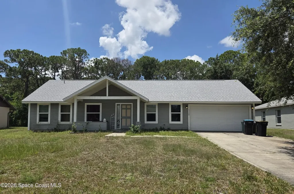 1738 Glenridge Street NW Palm Bay FL 32907