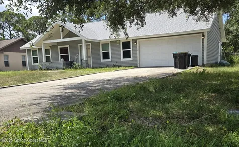 1738 Glenridge Street NW Palm Bay FL 32907