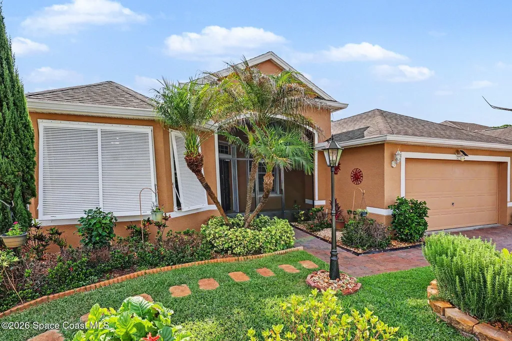236 Grouper Circle SE Palm Bay FL 32909